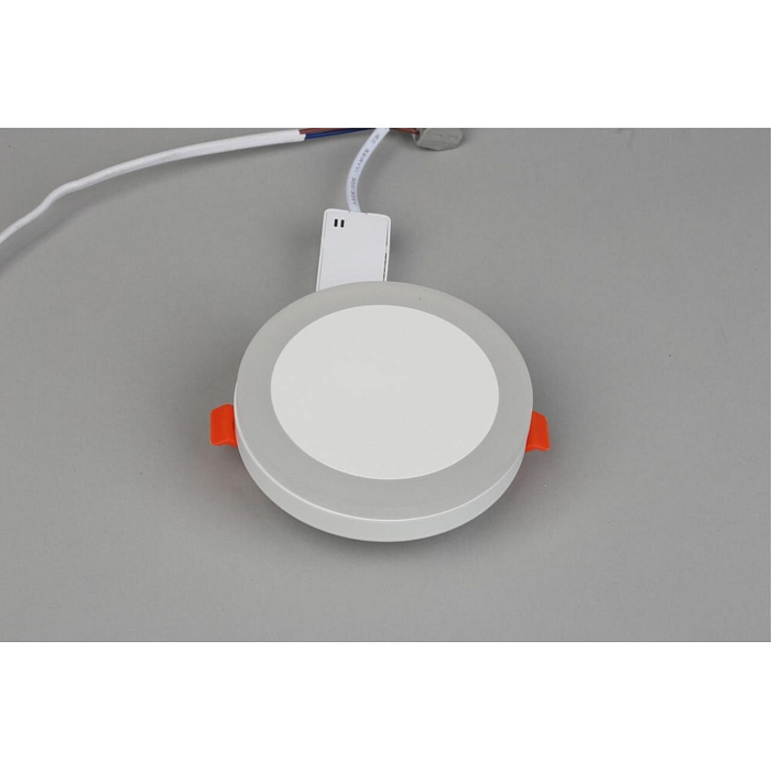 Светильник Omnilux OML-102109-06